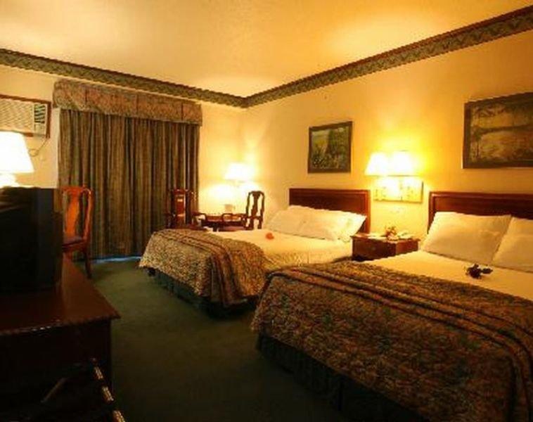 Days Hotel Mactan Cebu Lapu-Lapu City Esterno foto